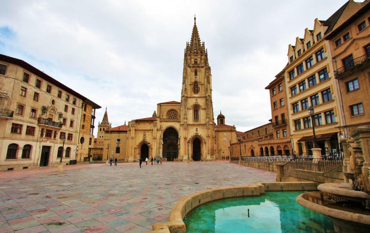 The Old Palace Tower / La Torre Del Palacion Cudillero Exterior photo